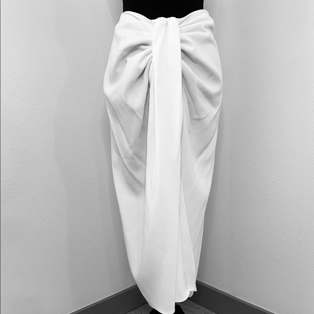 ZARA Ruche Front White Pencil Skirt Knee-length